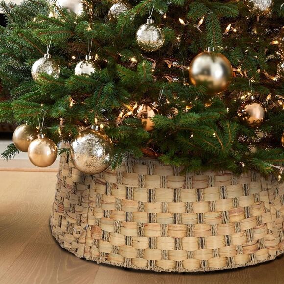 Christmas Tree Collar 23.5’’ D Handmade Water Hyacinth and Grassclosth